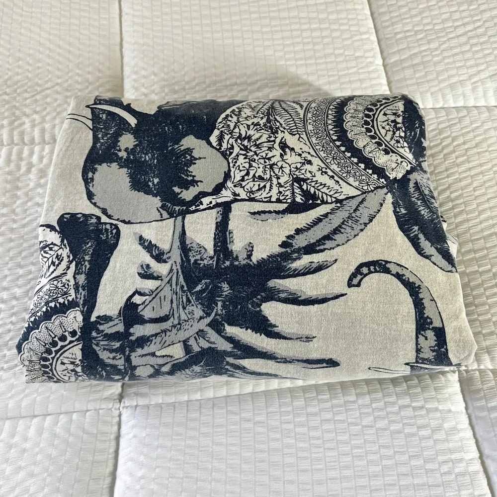 Pottery Barn Ari Elephant Toile Print King Duvet Cover Cotton Linen Blue Boho
